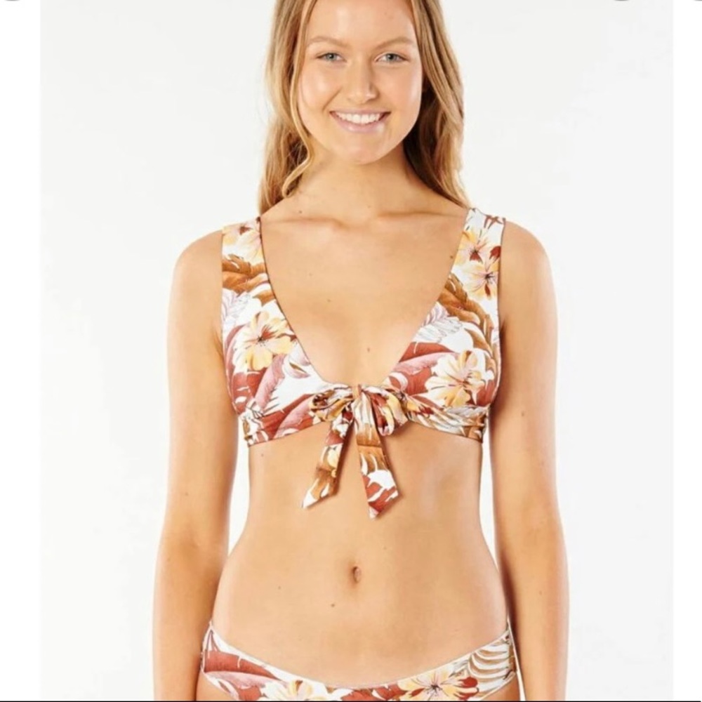 NWT Rip Curl Bikini and High waisted bottoms